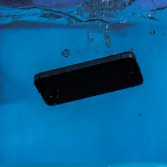 Czy iPhone 13 Pro jest wodoszczelny? Odkryj prawdę o jego wytrzymałości