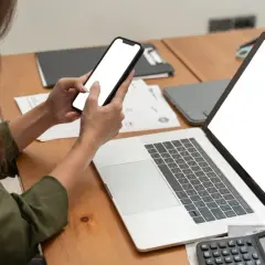 Jak odzyskać swoje konto na Facebooku i uniknąć oszustw