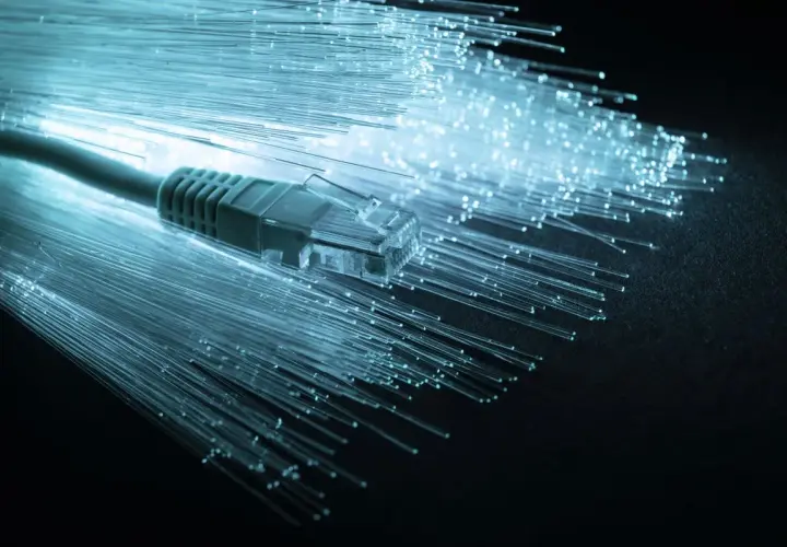 Co to jest sieć internetowa i jak wpływa na nasze życie codzienne