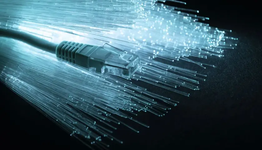 Co to jest sieć internetowa i jak wpływa na nasze życie codzienne