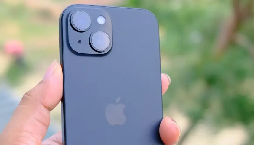 Czy iPhone 15 Pro jest wodoszczelny? Odkryj prawdę o jego odporności