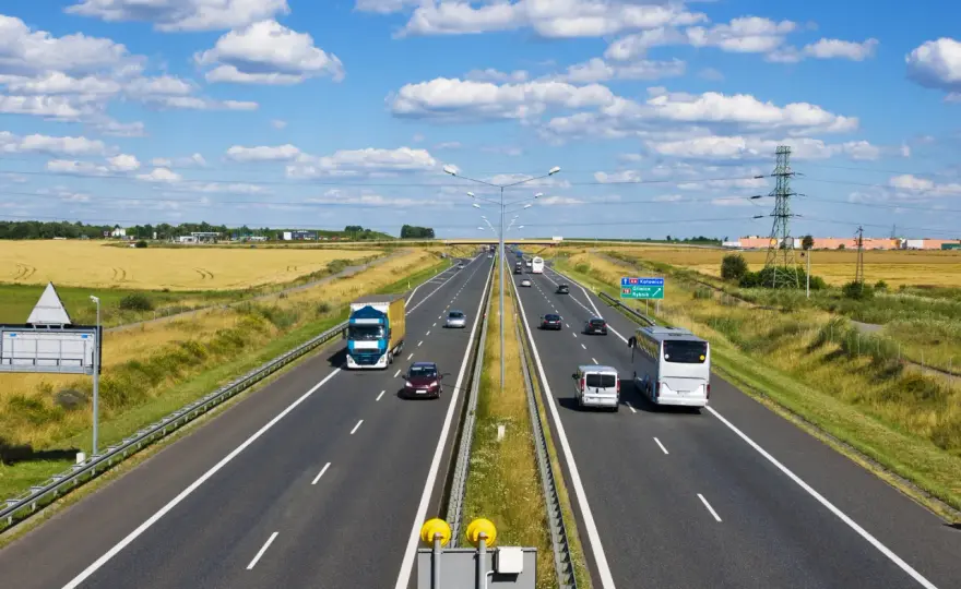 Jakie aplikacje na A2 ułatwią Ci płatności za przejazd?