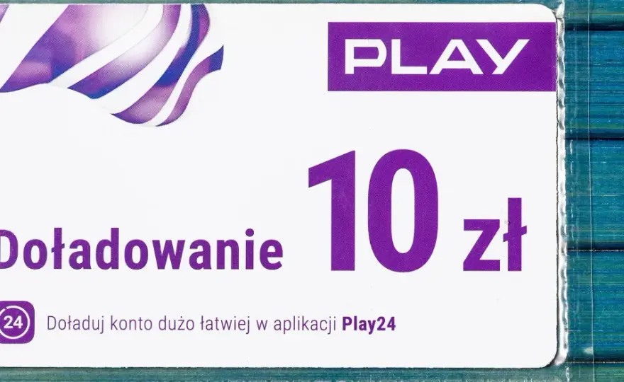 Jak sprawdzić stan konta w sieci Play i uniknąć nieprzyjemnych niespodzianek