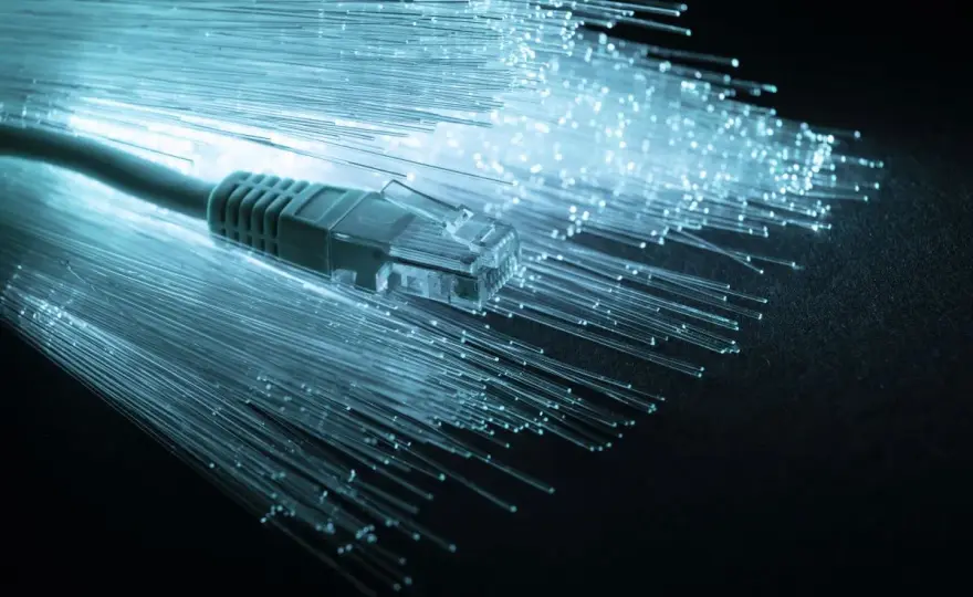 Co to jest sieć internetowa i jak wpływa na nasze życie codzienne